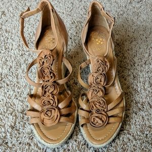 Vince Camuto Dominic Wedge (Women's 8.5)